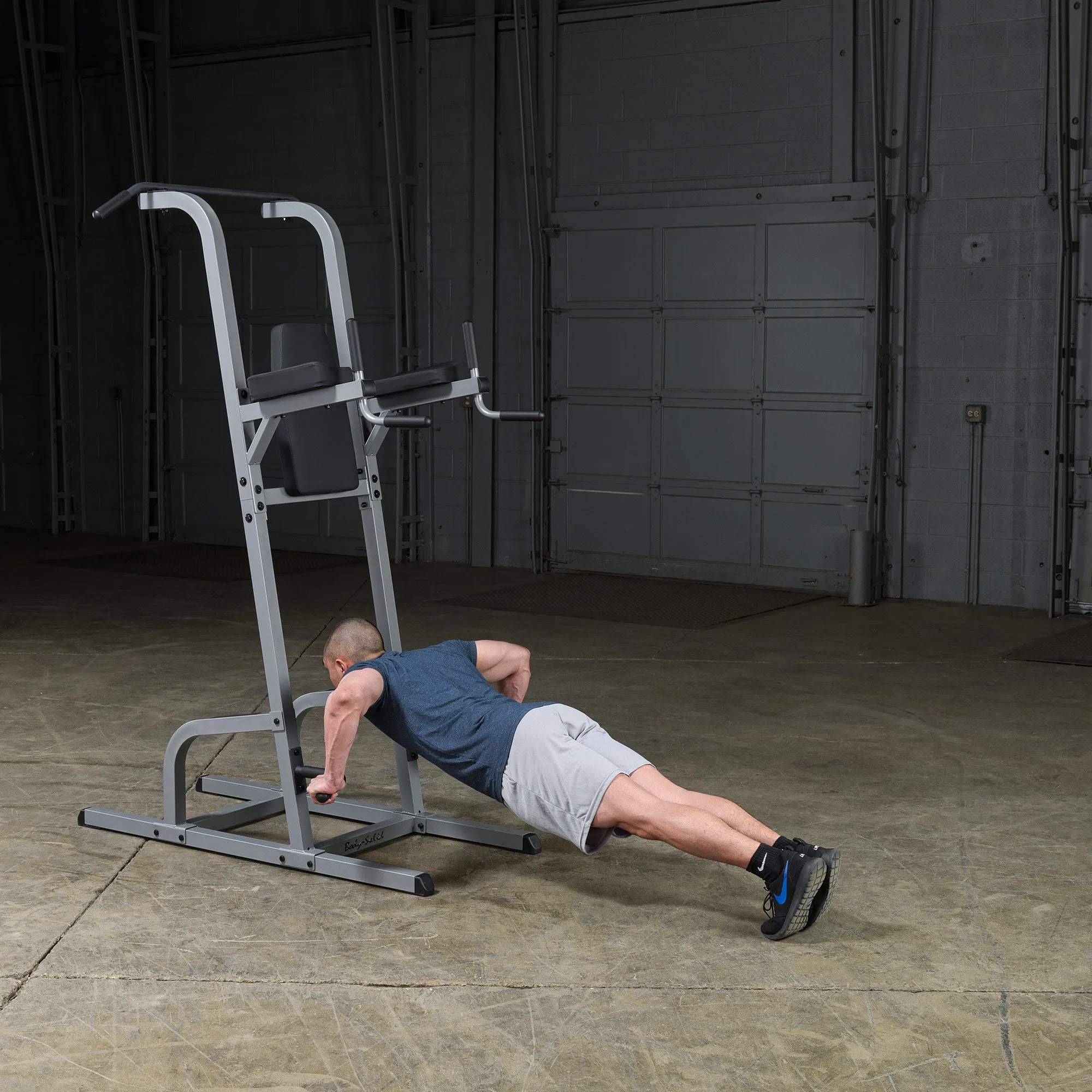 Body Solid Vertical Knee Raise DIP Pull Up