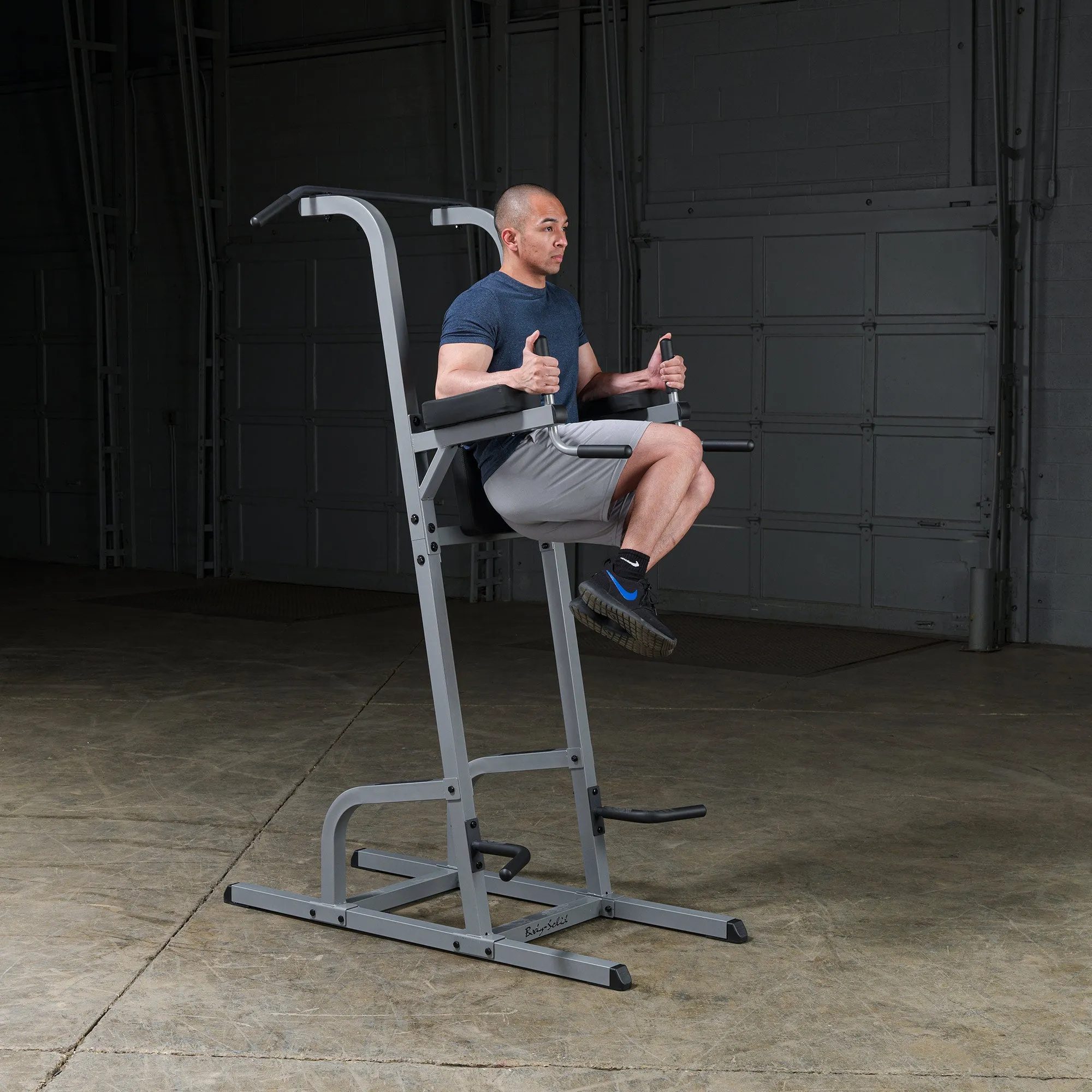 Body Solid Vertical Knee Raise DIP Pull Up