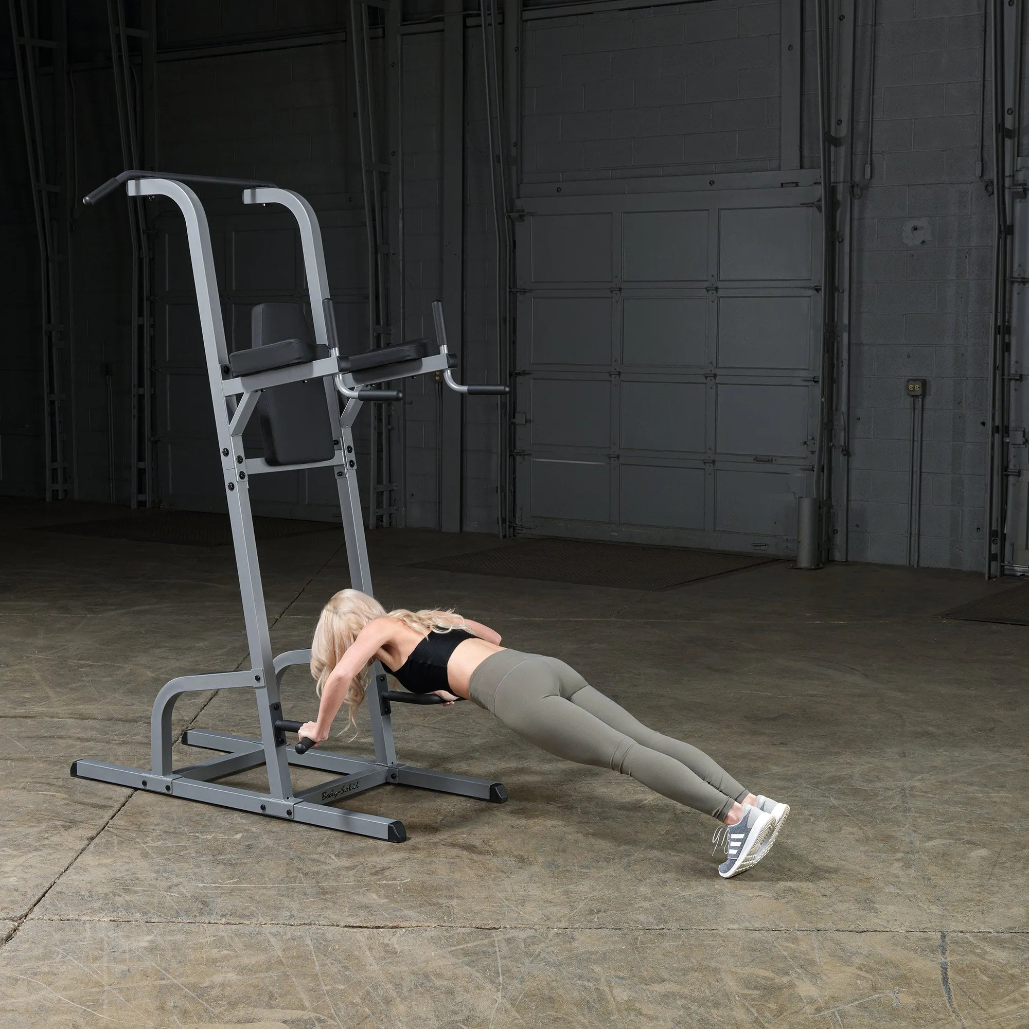 Body Solid Vertical Knee Raise DIP Pull Up