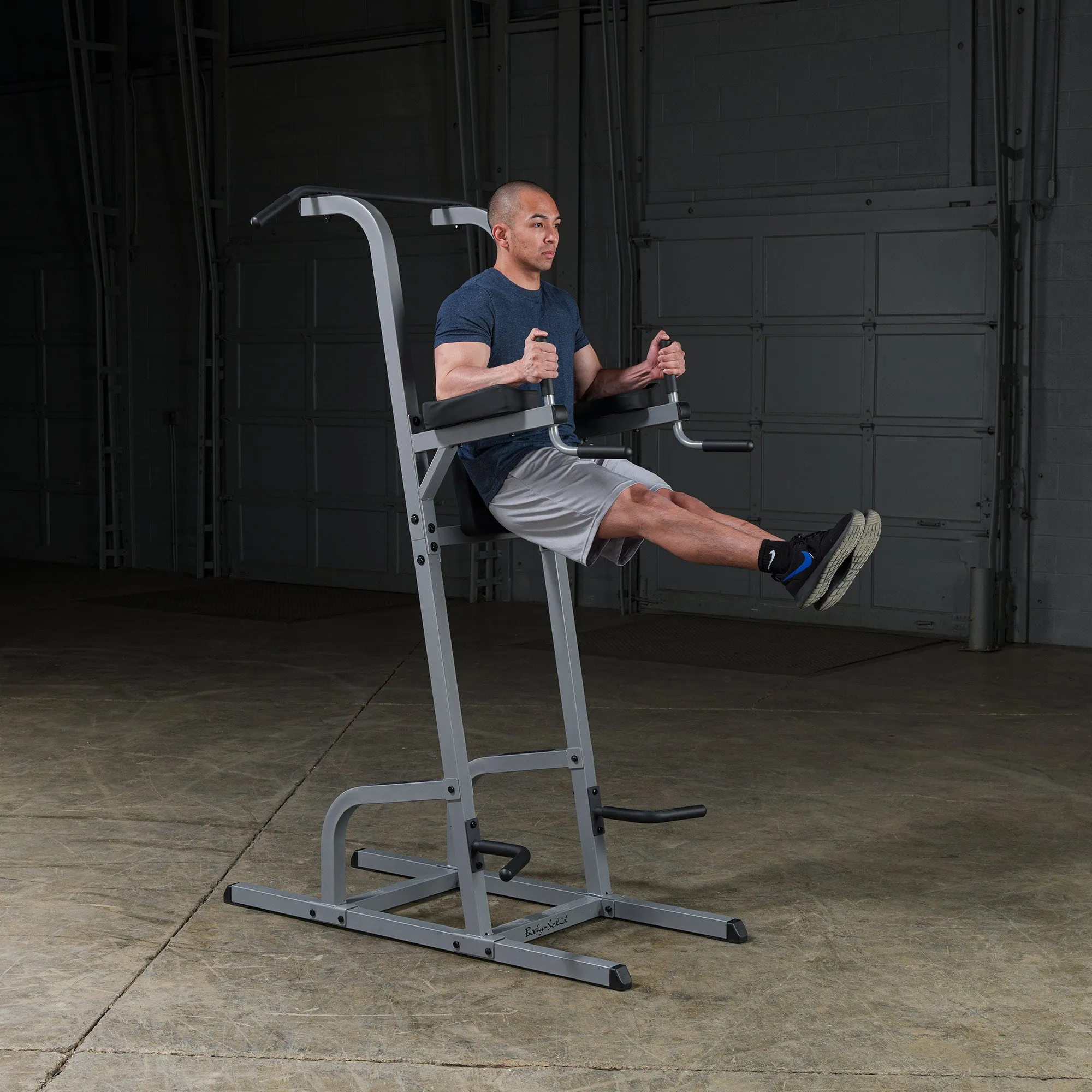 Body Solid Vertical Knee Raise DIP Pull Up