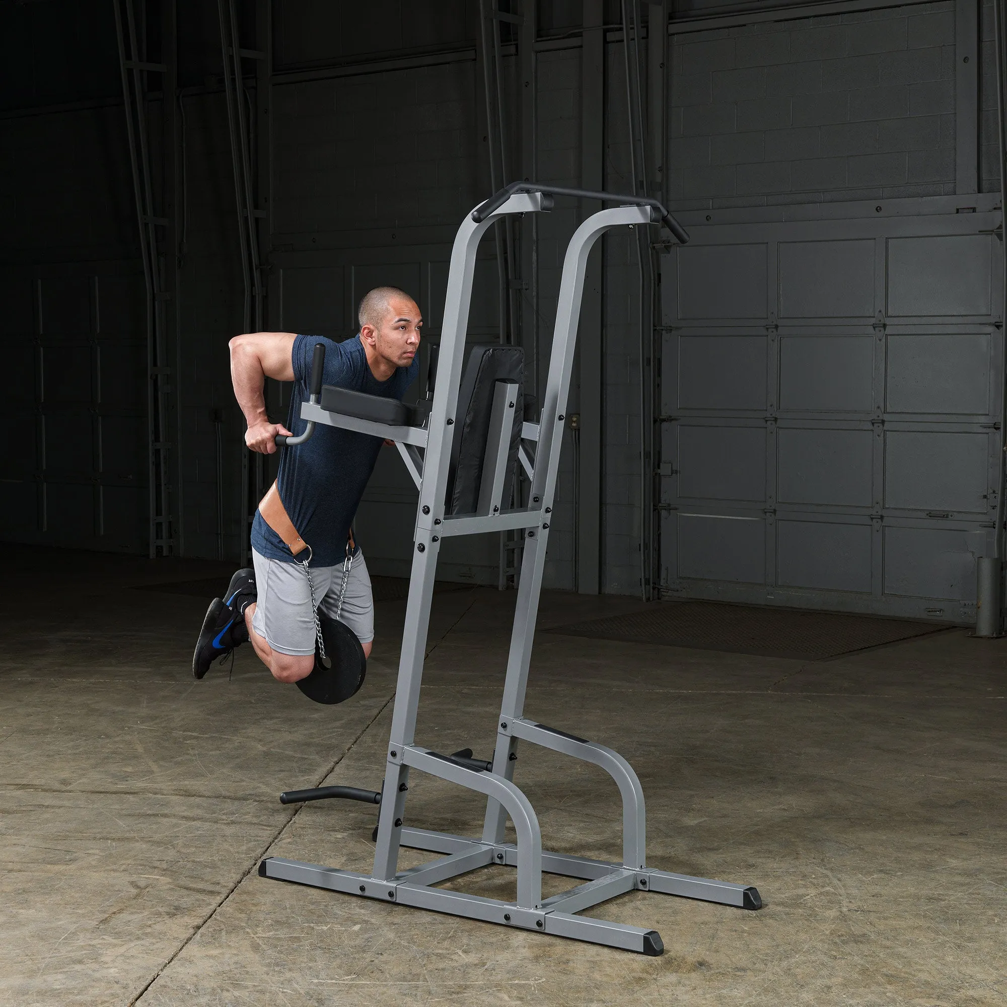 Body Solid Vertical Knee Raise DIP Pull Up